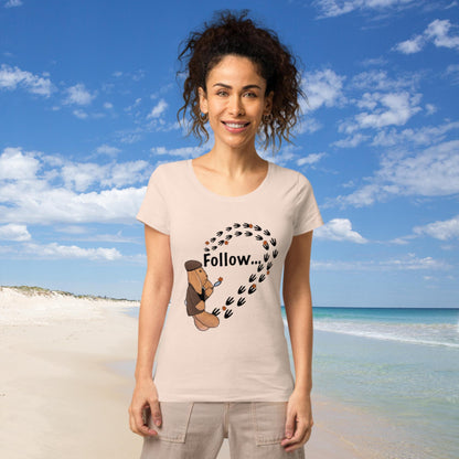 Follow ... your own path! Women’s basic organic t-shirt