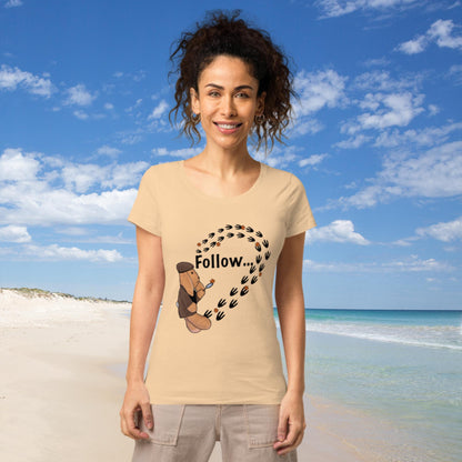 Follow ... your own path! Women’s basic organic t-shirt