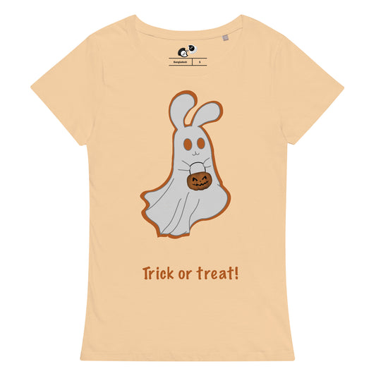 Trick or treat! Women’s basic organic t-shirt