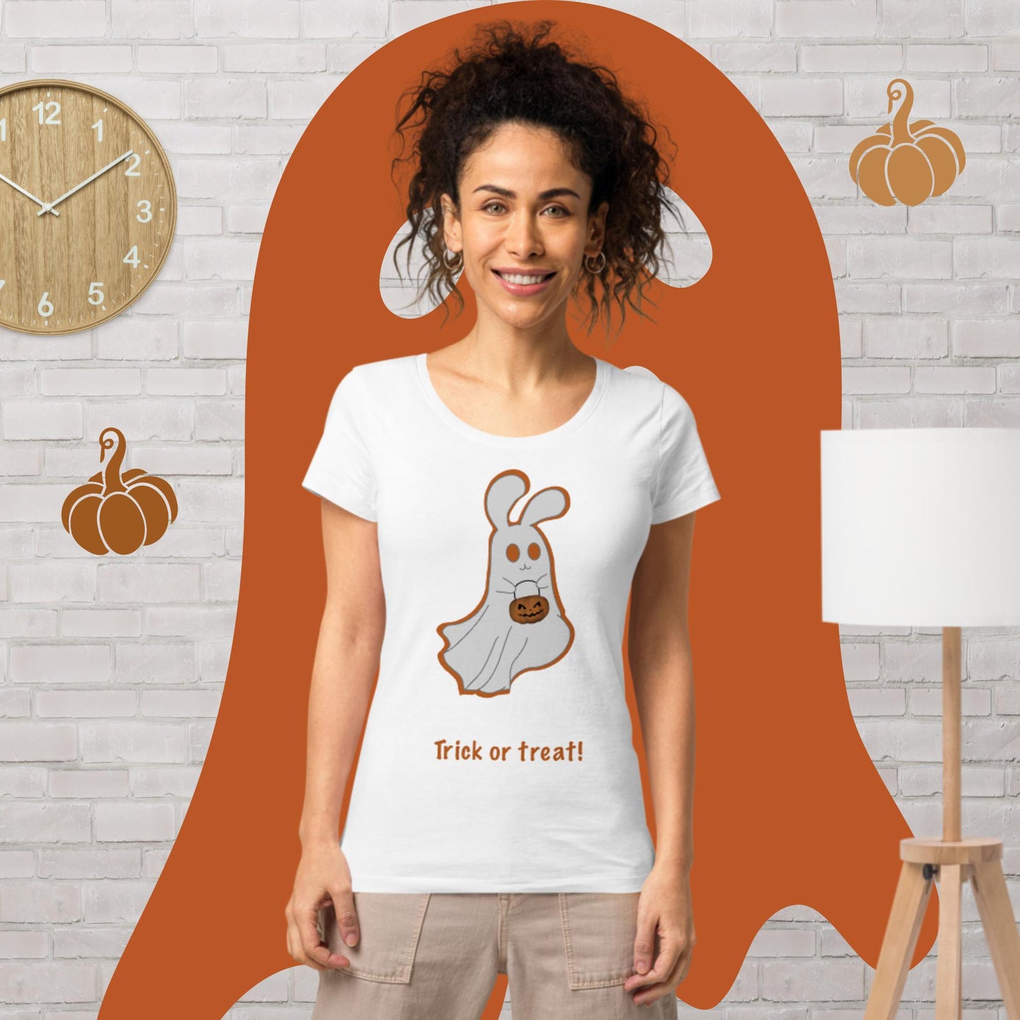 Trick or treat! Women’s basic organic t-shirt